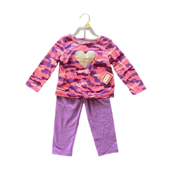 Kidgets Other - Camo heart girls 2 piece set. NWT, size 24months.